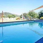 度假居 3 Bedroom Awesome In *