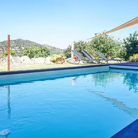 Dom wakacyjny 3 Bedroom Awesome In *