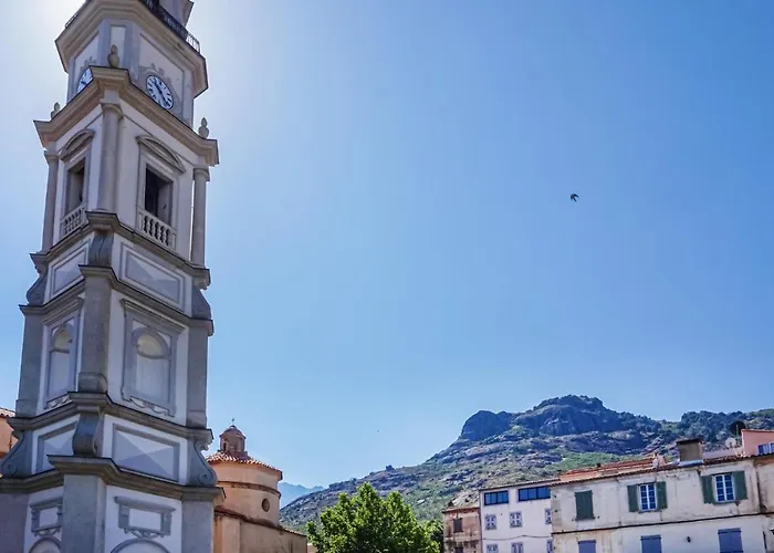 3 Bedroom Awesome In Calenzana